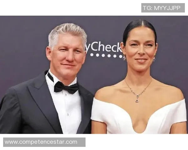 足球明星背后的她们揭秘各位球星女友的名字与故事 足球明星背后的她们揭秘各位球星女友的名字与故事