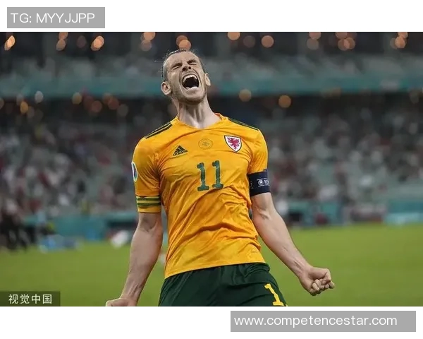 足球明星贫民版在线观看揭秘真实生活与奋斗历程的感人故事 足球明星贫民版在线观看揭秘真实生活与奋斗历程的感人故事