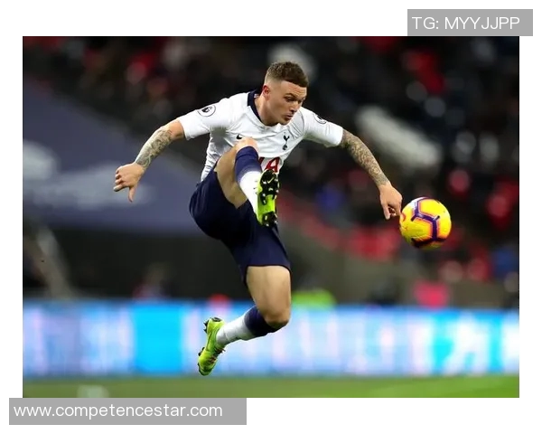 意大利足球明星皮尔李的传奇人生与辉煌成就回顾